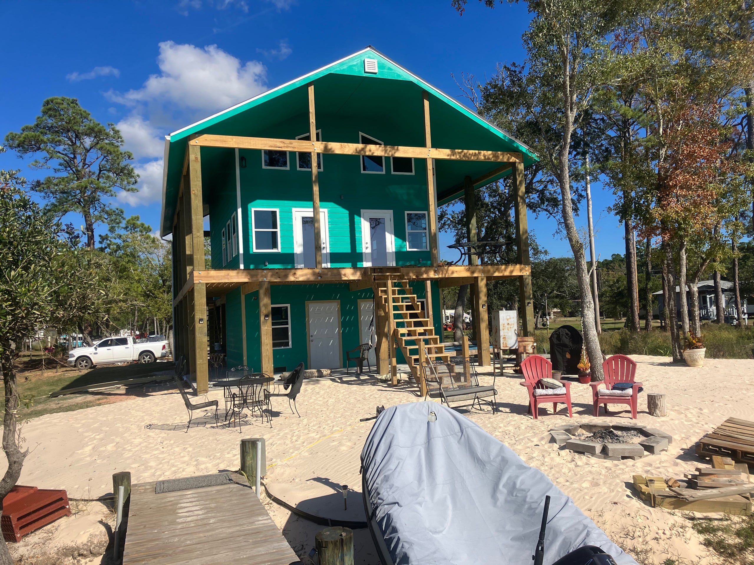 Waterfront 4Bd/2Ba House & RV Lots | Sailing Dead Reckoning